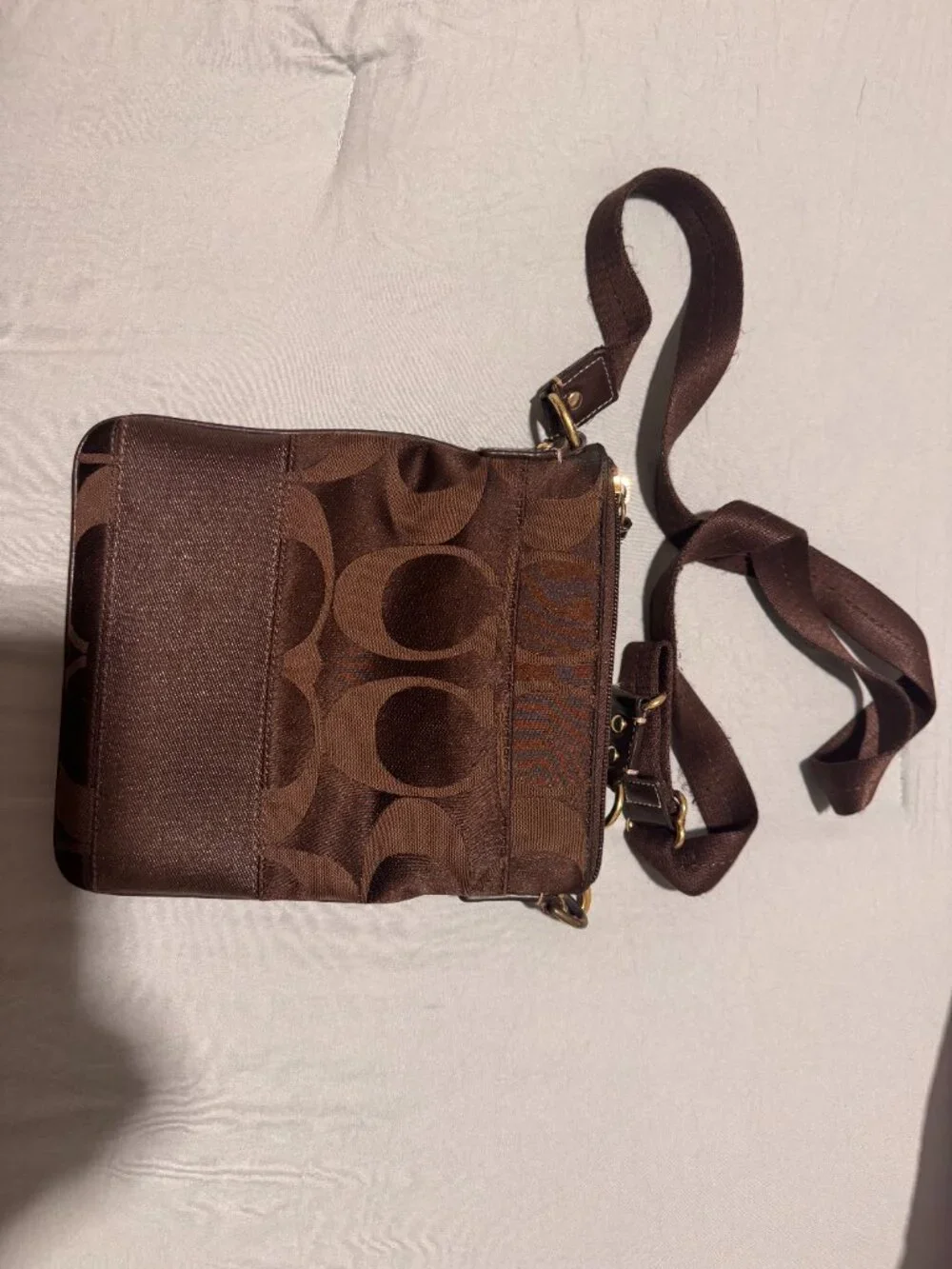 Coach signature jacquard swingpack crossbody bag